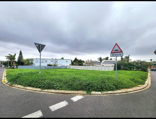912M² VACANT LAND FOR SALE IN PLATTEKLOOF